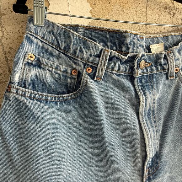 Vtg 90s Levi’s 550 Jeans Mens 34x32 Relaxed Fit Tapered Leg Light Wash Denim USA - Picture 3 of 9